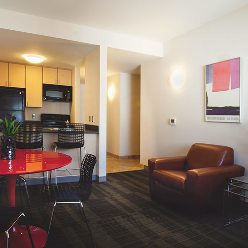 View Collegetown Terrace Apartments 室内环境, premium student housing near Cornell University